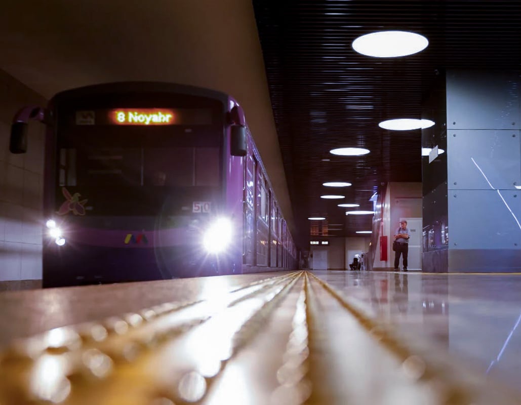 Metro yay qrafikinə keçir